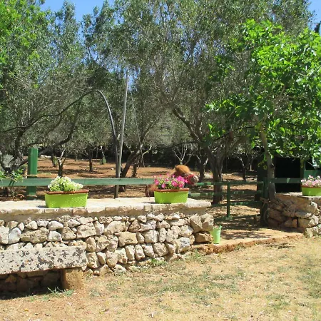 Masseria Nova Isola Bed & Breakfast