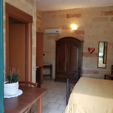 Masseria Nova Isola Bed & Breakfast Alessano