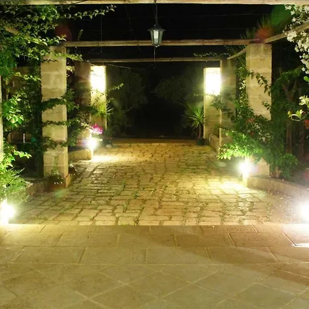 Bed & Breakfast Masseria Nova Isola
